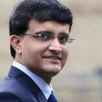 Sourav Ganguly dances with family in the streets of London