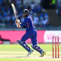 Team India posts fighting total after Jadeja valuable innings