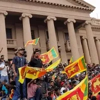 Opportunity to resolve crisis available Sri Lanka Army chief urges peace