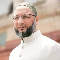 majlis chief asaduddin owaisi fires on pm modi over unveiled the national emblem atop new parliament building