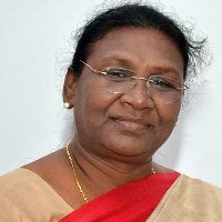 NDA presidential nominee Draupadi to visit AP today