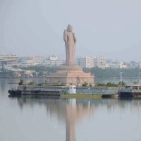 No respite from rain, Hyderabad's Hussain Sagar almost full