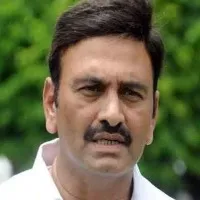 Raghu Rama Krishna Raju challenge to Vijayasai Reddy