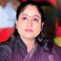 Vijayasanthi slams KCR