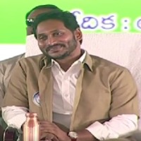 CM Jagan wears auto driver’s uniform during launch of fourth phase Vahana Mitra