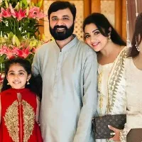 Actress Meena shares emotional note on Instagram on wedding anniversary