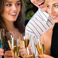 People under 40 face higher health risks from alcohol than older adults