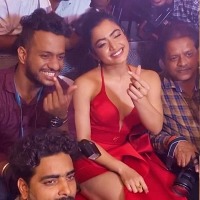 Rashmika delights paps with 'Saami Saami' hookstep in stunning outfit