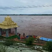Telangana Governor to visit flood-hit Bhadrachalam