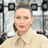 Maria Sharapova gives birth to baby boy