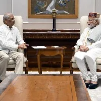 four governors met pm modi in delhi in a same day