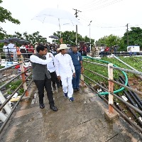 Telangana CM sees conspiracy behind Godavari floods