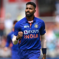 3rd ODI: Pandya takes four as India bowl out England for 259