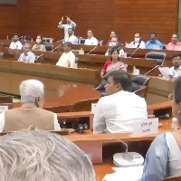 congress satires on pm modi skips all party meeting
