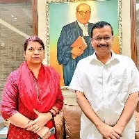 AAP enters Madhya Pradesh by clinching Singrouli Mayor post