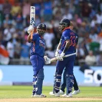 Pant and Hardik saves India