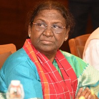 Santhali Trinamool MLA questions Draupadi Murmu's tribal status