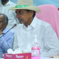 Cm KCR talksTO former female naxalite in warangal tour