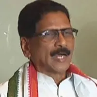 Dont KCR know how rain falls asks Marri Shashidhar Reddy