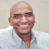bsp telengana chief rs praveen urges government chande the si exam
