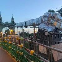 No matter how hard this steel bridge is Do you know why
