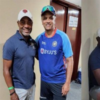 India vs WI 1st ODI: Brian Lara interacts with Indian team in dressing room-watch 