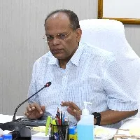 ఎట్టిపరిస్థితిల్లోనూ ప్రాణ నష్టం కలుగ కూడదు: తెలంగాణ సీఎస్ 