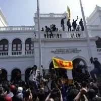 Over 1000 artefacts missing from Sri Lankas Presidential Palace and PM house