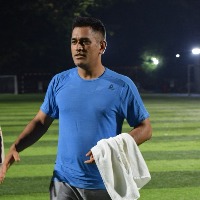 SC notice to M.S. Dhoni in arbitration proceedings against Amrapali group