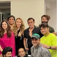 Salman Khan attends alleged girl friend Lulia Vanture bithday celebrations