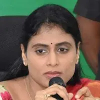 KTR making personal comments on me says YS Sharmila