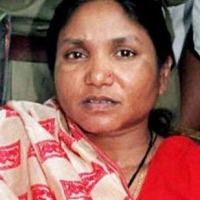 'Bandit Queen' Phoolan Devi's kidnapper dies of TB in UP
