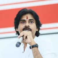 Pawan Kalyan pays condolences to Subhash Patriji