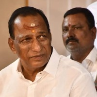 Telangana minister denies any links with casino dealer