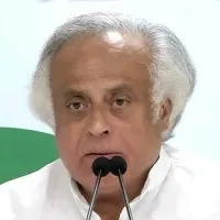 Jairam Ramesh fires on Smriti Irani
