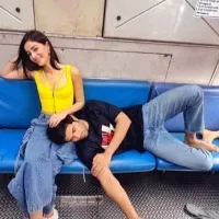 Vijay Deverakonda and Ananya Panday travel in Mumbai train as they begin promotions