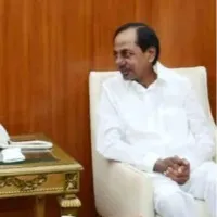 Akhilesh Yadav meets KCR