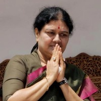 Thevar community for OPS, Sasikala to take control of AIADMK