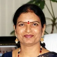 DK Aruna comments on YS Sharmila