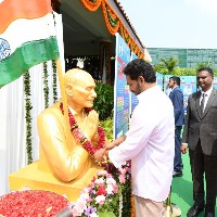 Andhra Pradesh pays rich tributes to designer of Indian flag