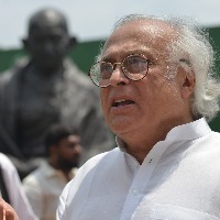 'You can't silence us, Congress on ED raid at National Herald House