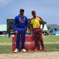 third t20 match will also starts ine and half an hours late