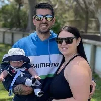 Woman marries waiter