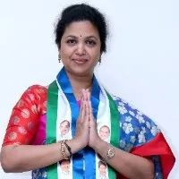 butta renuka appointed as ysrcp women wing kurnoll district president