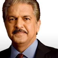 Kerala 63 yr old librarian gets a standing ovation from Anand Mahindra