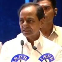 ICCC is brainchild of DGP Mahender Reddy: KCR 