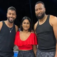 Hardik Pandya meets Kieron Pollard and his family at his residence in West Indies