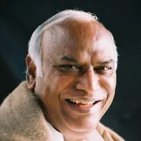 ed interrogating congress mp Mallikarjun Kharge