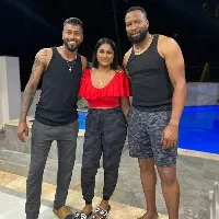 hardik pandya visits Kieron Pollard house in west indies