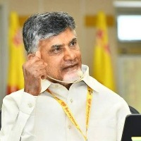 Chandrababu Naidu calls on President Murmu